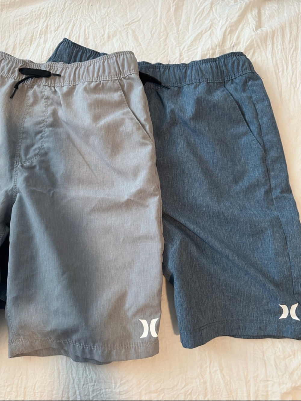 Hurley Kids Elastic-Waist Shorts - Light Gray & Denim Blue Youth Medium